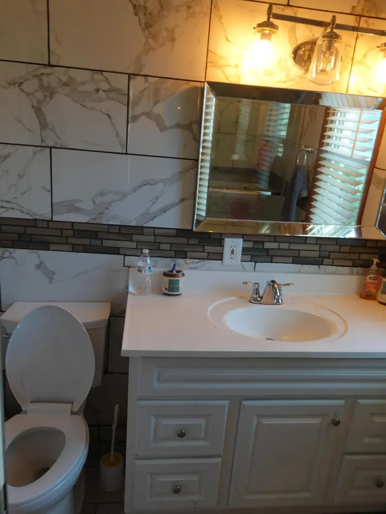 1620 Burlingame Avenue SW Wyoming City MI 49509