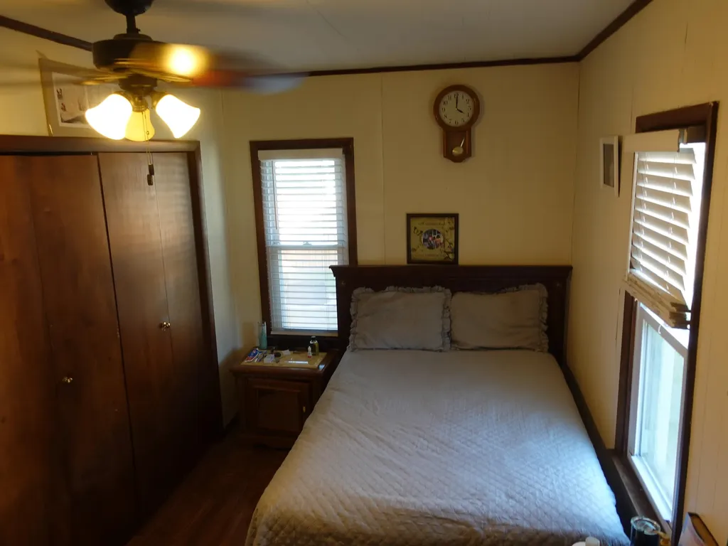 1620 Burlingame Avenue SW Wyoming City MI 49509