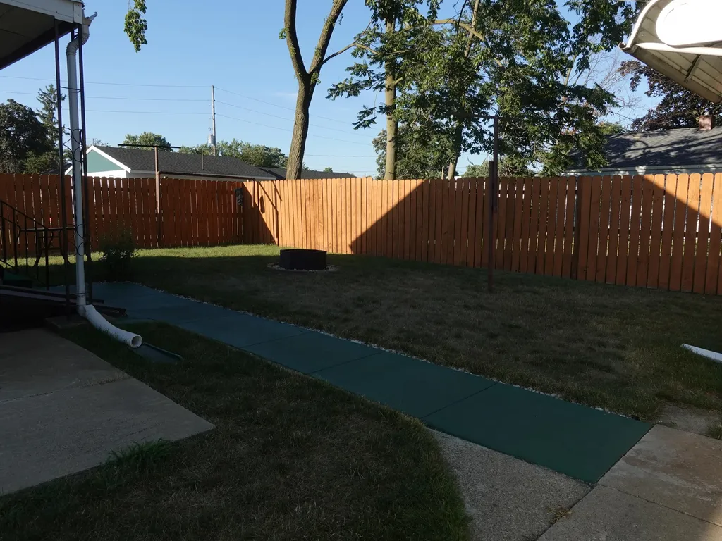1620 Burlingame Avenue SW Wyoming City MI 49509