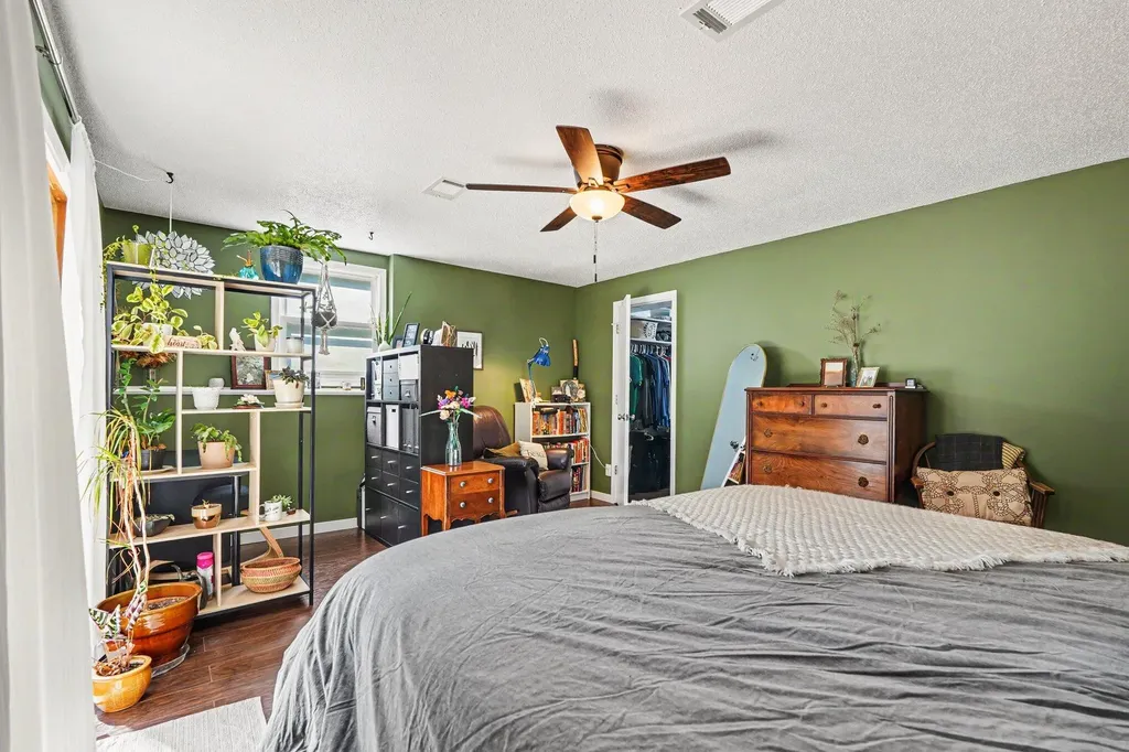 1726 6th Street NW Grand Rapids City MI 49504