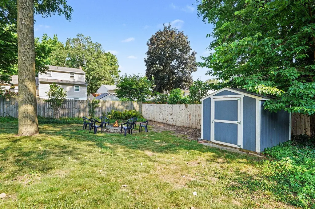 1726 6th Street NW Grand Rapids City MI 49504