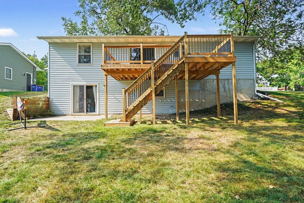 1726 6th Street NW Grand Rapids City MI 49504