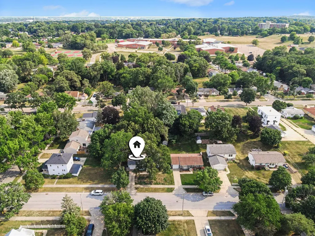 1726 6th Street NW Grand Rapids City MI 49504