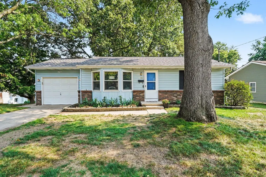 1726 6th Street NW Grand Rapids City MI 49504