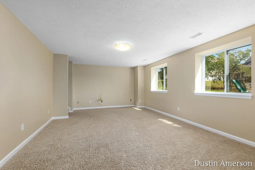 5814 Sage River Court SW Wyoming City MI 49418