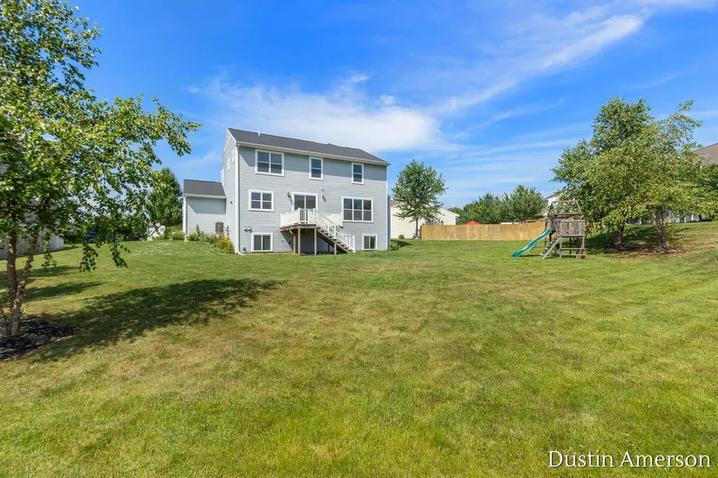 5814 Sage River Court SW Wyoming City MI 49418