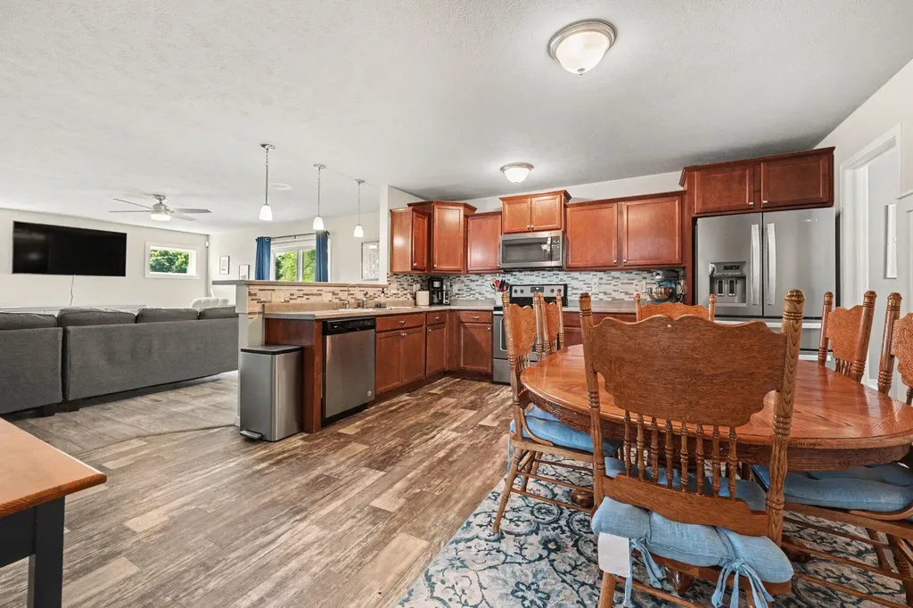 11157 Meadow Wood Circle Eureka Township MI 48838