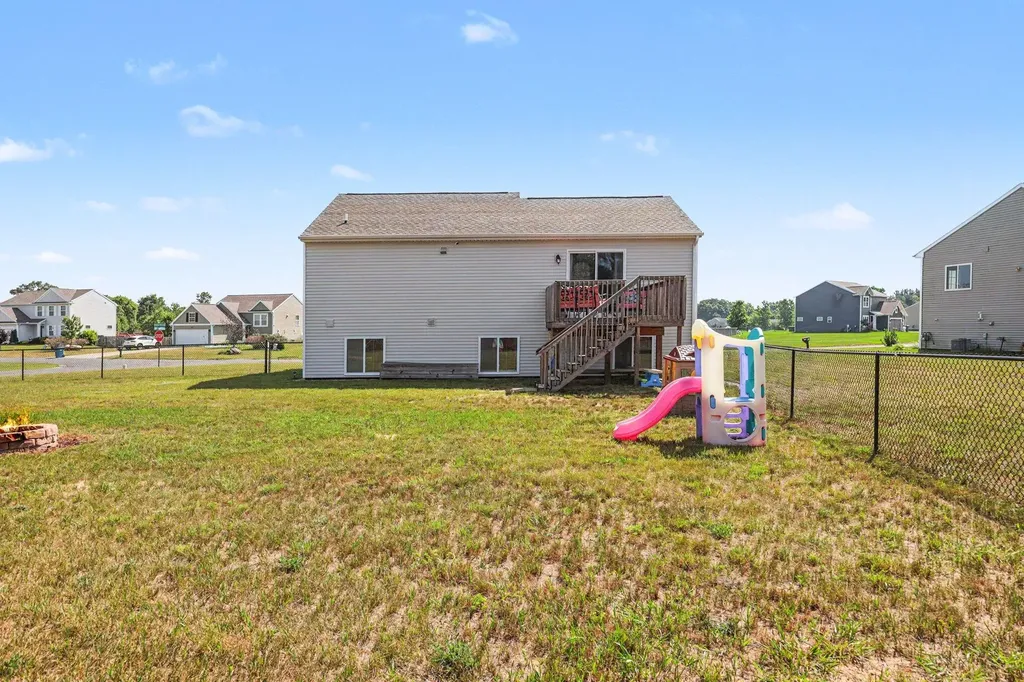 11157 Meadow Wood Circle Eureka Township MI 48838