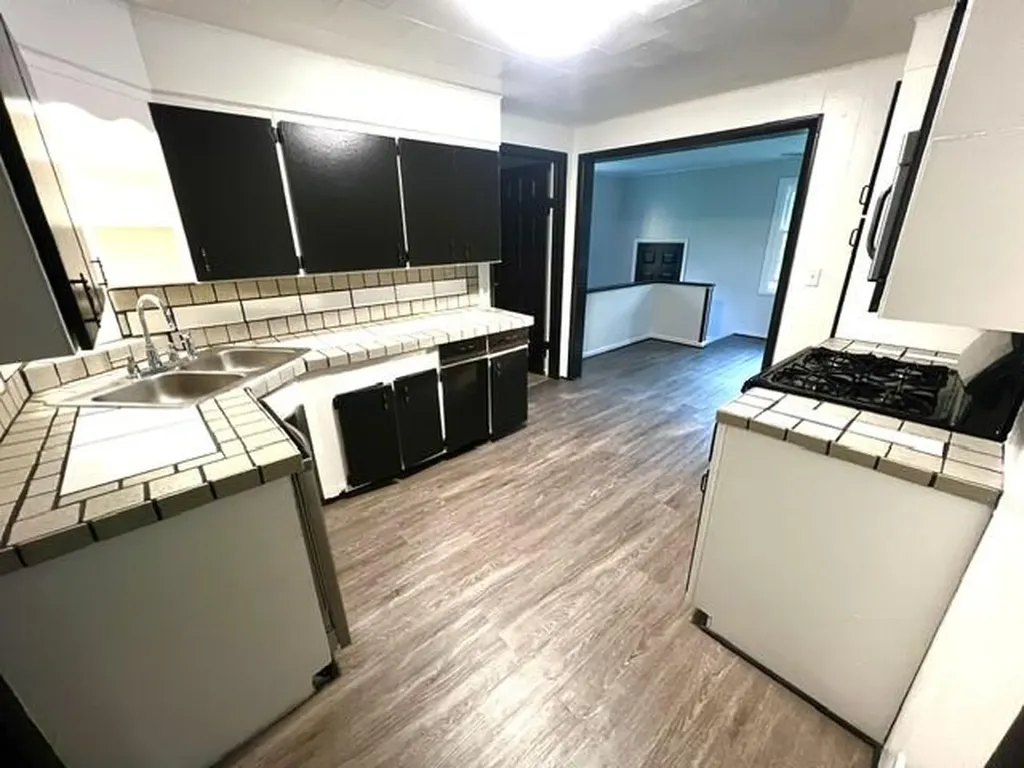 3125 Mona Street Muskegon Heights City MI 49444