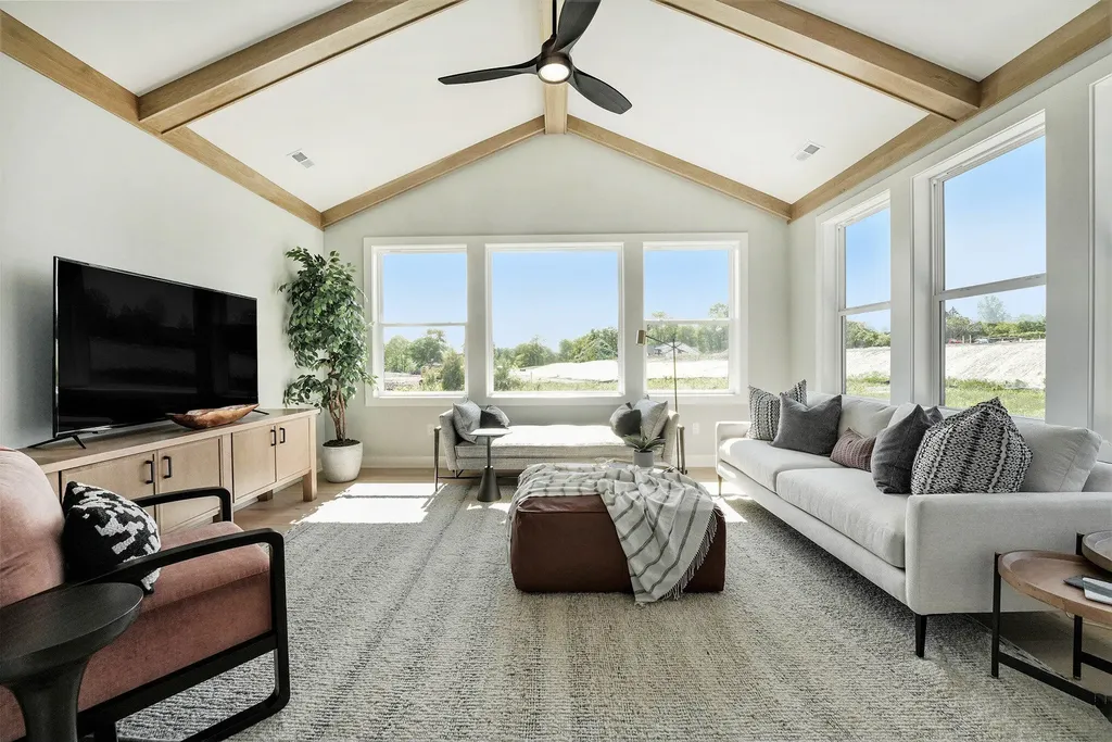 2291 Knapp Bluff Court NE Grand Rapids Charter Township MI 49525