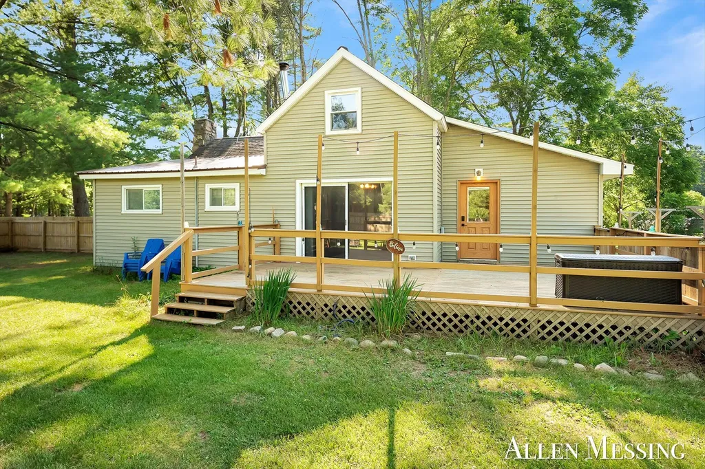 769 S Pine Avenue Everett Township MI 49349