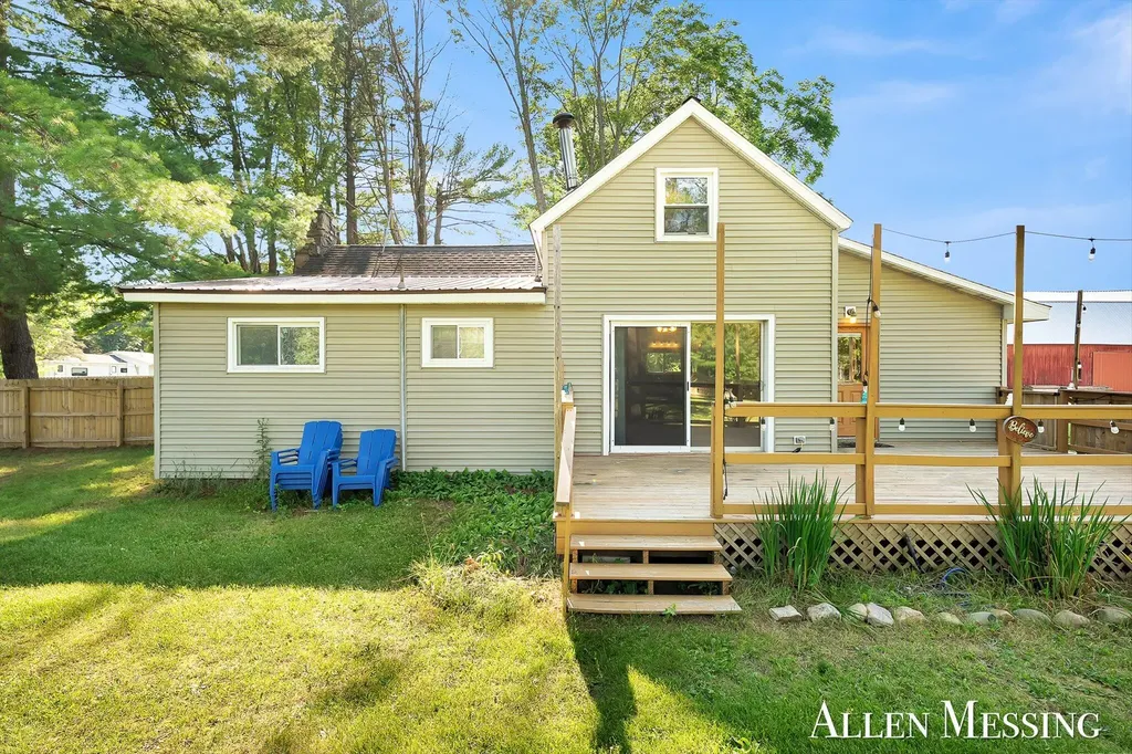 769 S Pine Avenue Everett Township MI 49349