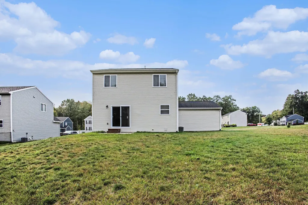 10841 Carmen Oak Drive SE Lowell Charter Township MI 49331