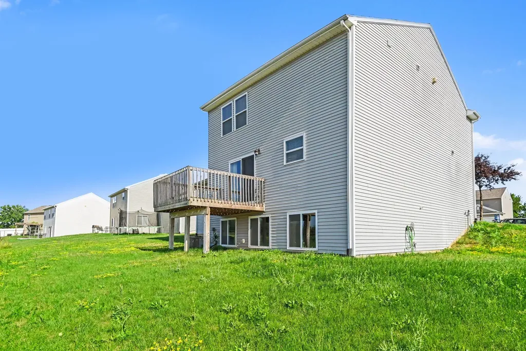 634 E North Street Hastings City MI 49058