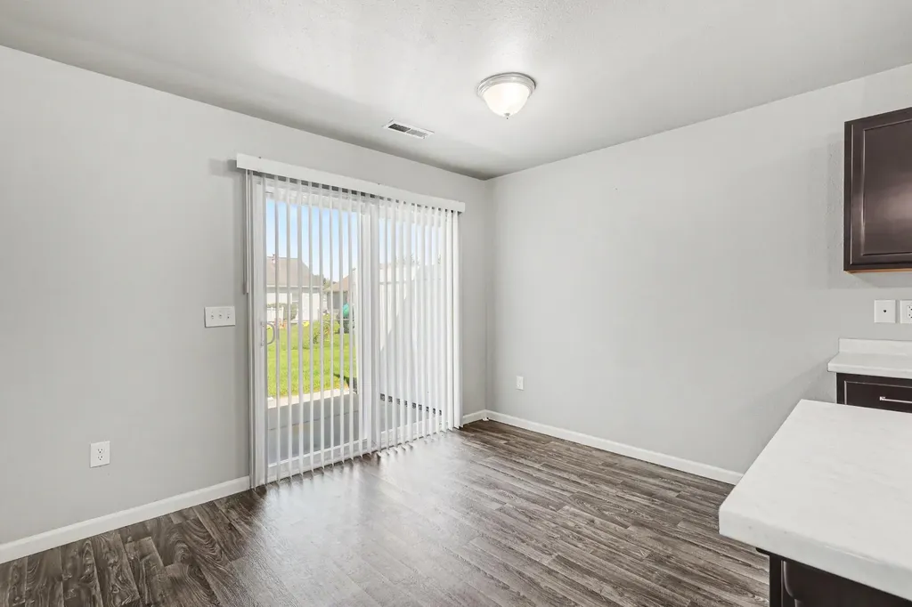 1010 W Villas Drive Vicksburg Village MI 49097