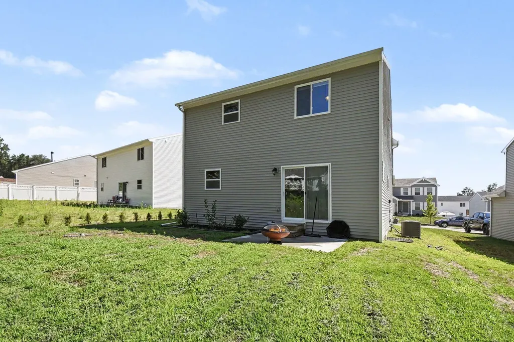 809 Hollyhock Drive Greenville City MI 48838