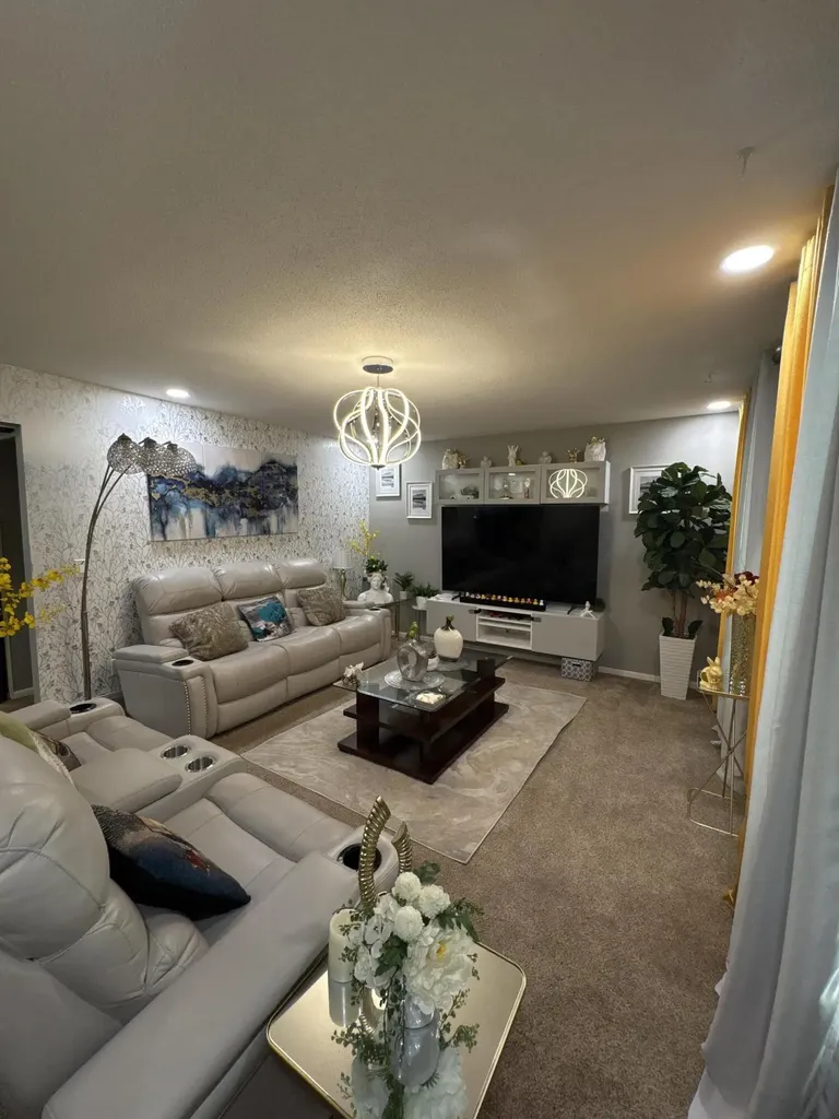 1521 Woodhill Court SW Wyoming City MI 49509