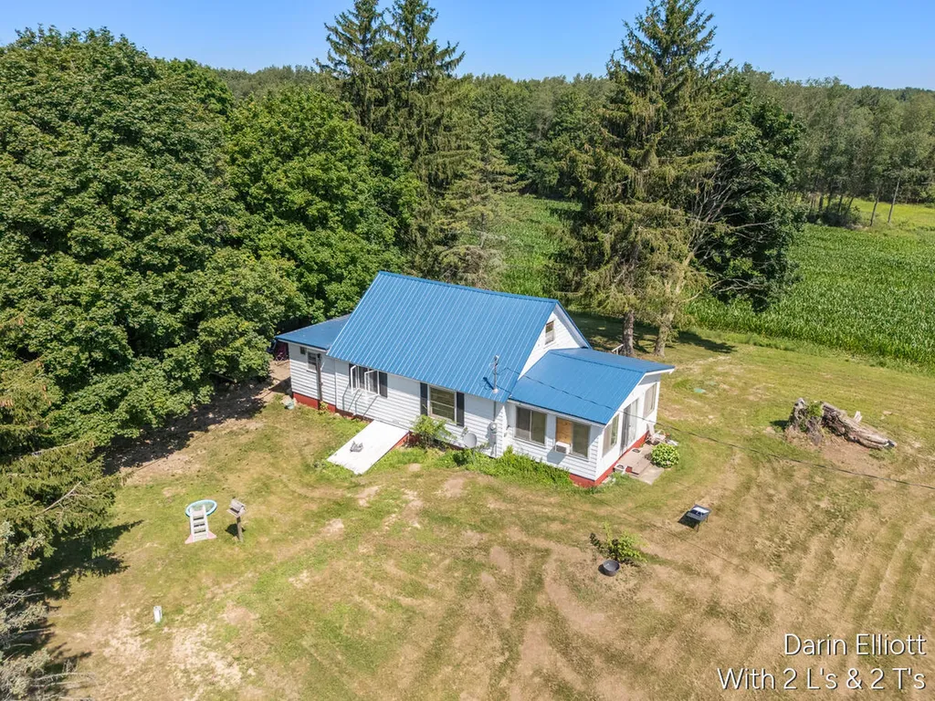 3703 N Cedar Lake Road NE Home Township MI 48829
