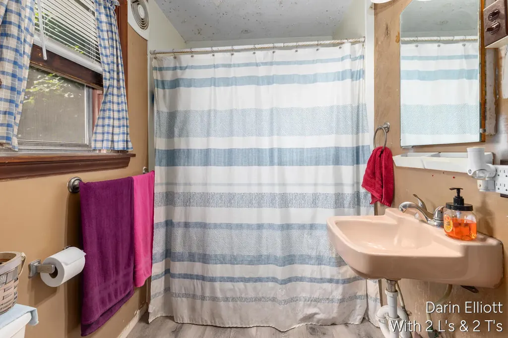 3703 N Cedar Lake Road NE Home Township MI 48829
