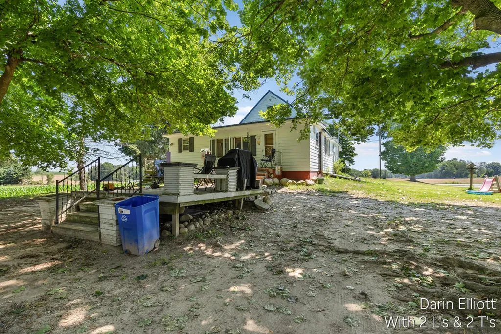3703 N Cedar Lake Road NE Home Township MI 48829