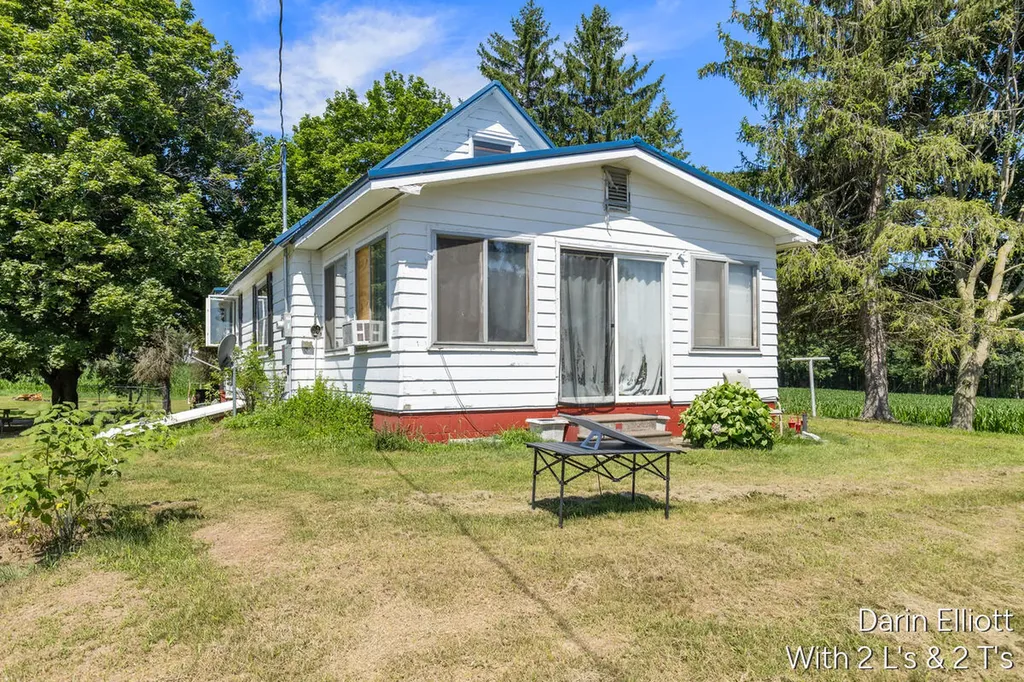 3703 N Cedar Lake Road NE Home Township MI 48829