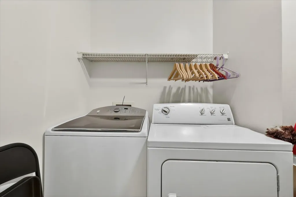 1790 Grand Court NE Grand Rapids Charter Township MI 49525