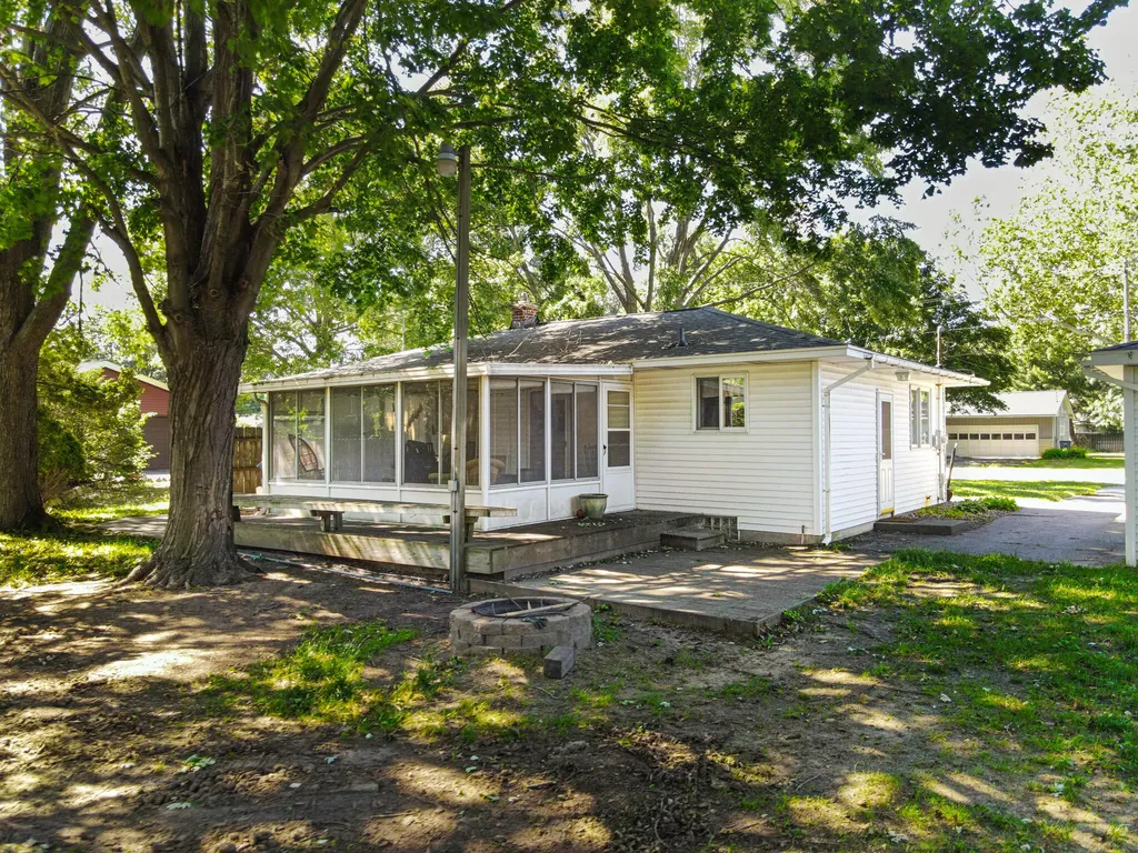1056 Aster Street Leighton Township MI 49348