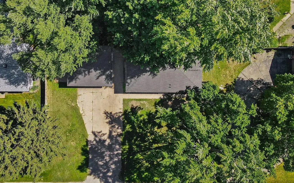 1056 Aster Street Leighton Township MI 49348