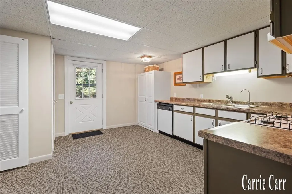 8670 Wolven Avenue NE Plainfield Charter Township MI 49341