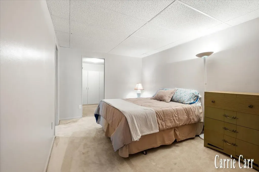 8670 Wolven Avenue NE Plainfield Charter Township MI 49341