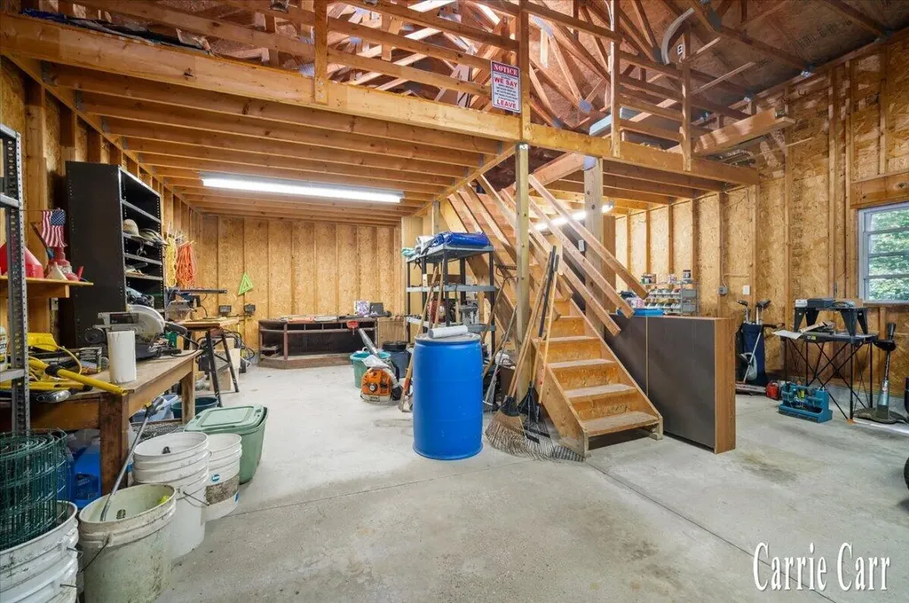 8670 Wolven Avenue NE Plainfield Charter Township MI 49341