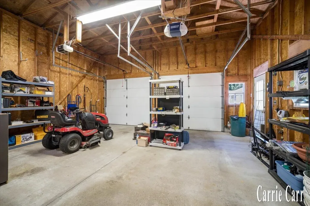 8670 Wolven Avenue NE Plainfield Charter Township MI 49341