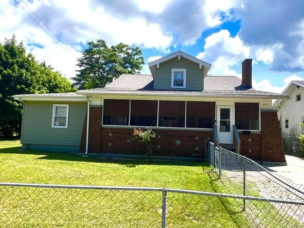 2216 Peck Street Muskegon Heights City MI 49444