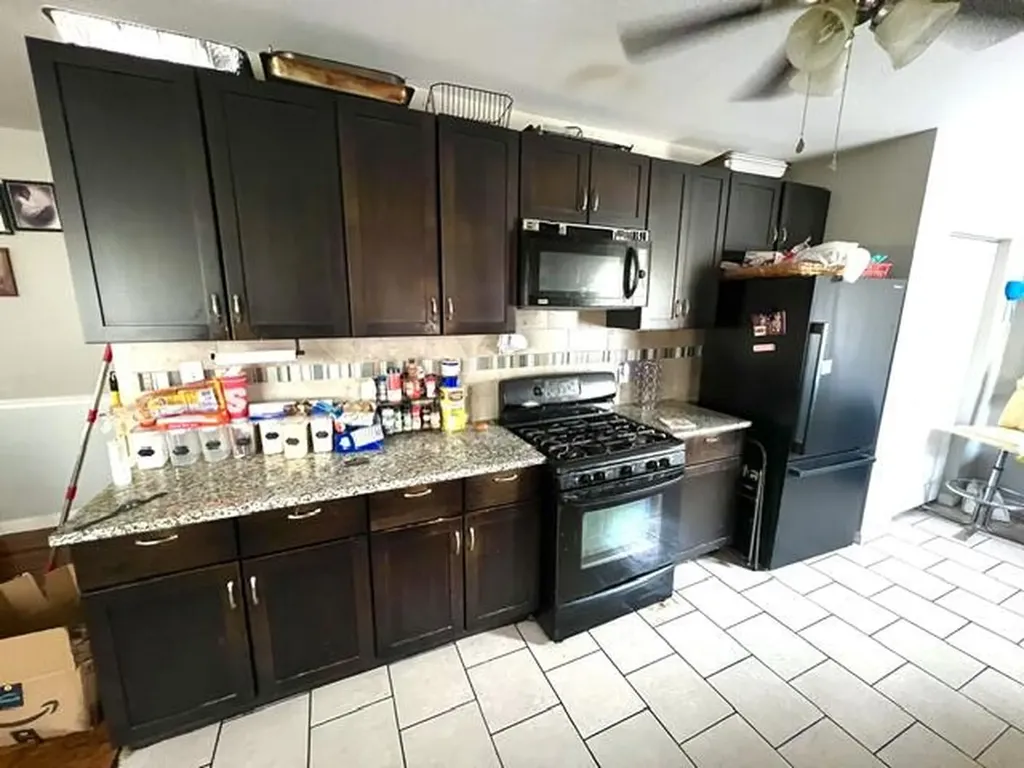 2216 Peck Street Muskegon Heights City MI 49444