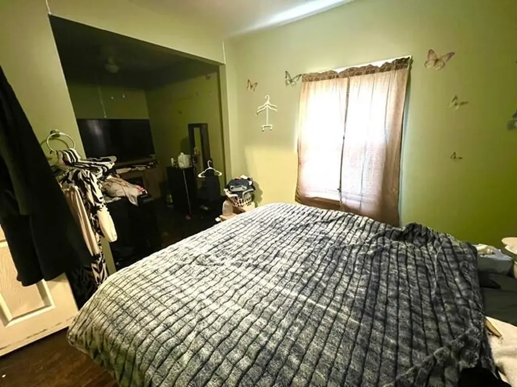 2216 Peck Street Muskegon Heights City MI 49444