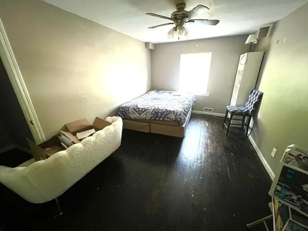 2216 Peck Street Muskegon Heights City MI 49444