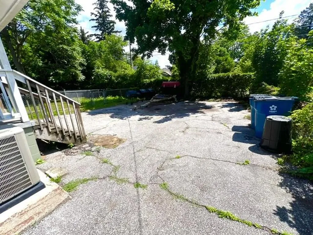 2216 Peck Street Muskegon Heights City MI 49444