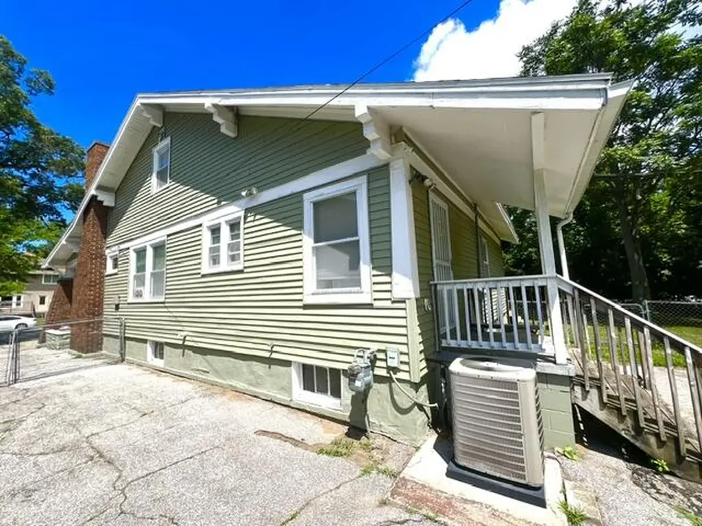 2216 Peck Street Muskegon Heights City MI 49444