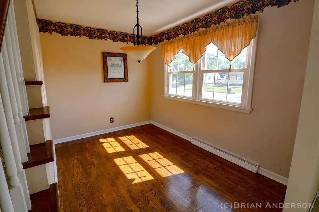 3551 Parkland Avenue SW Wyoming City MI 49509