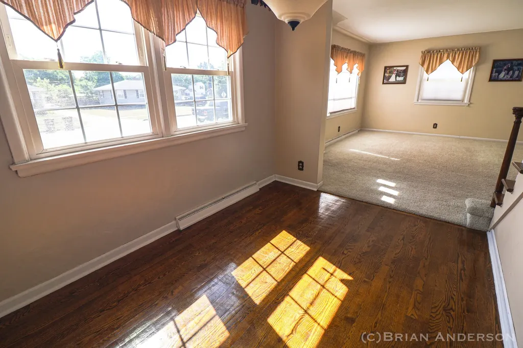 3551 Parkland Avenue SW Wyoming City MI 49509