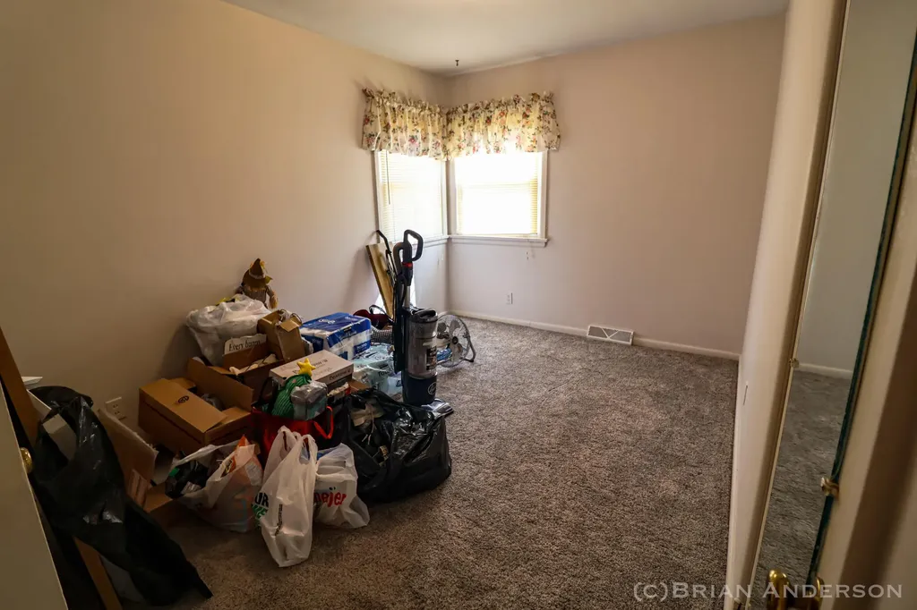 3551 Parkland Avenue SW Wyoming City MI 49509