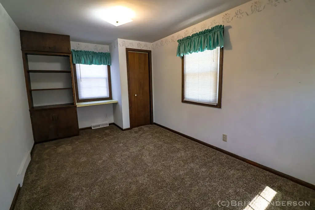3551 Parkland Avenue SW Wyoming City MI 49509