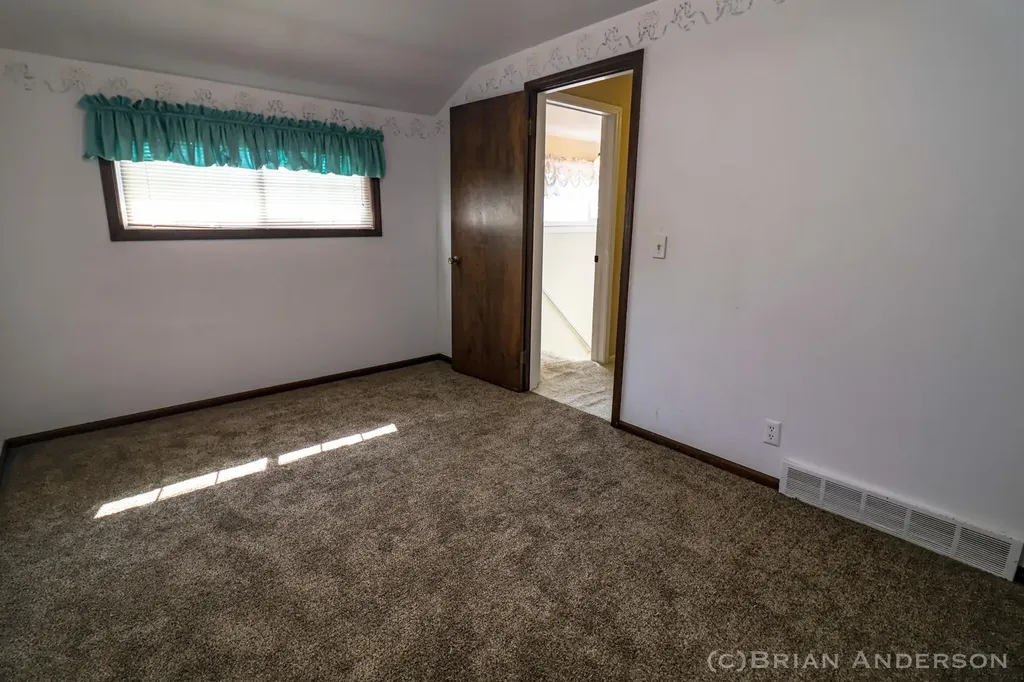 3551 Parkland Avenue SW Wyoming City MI 49509