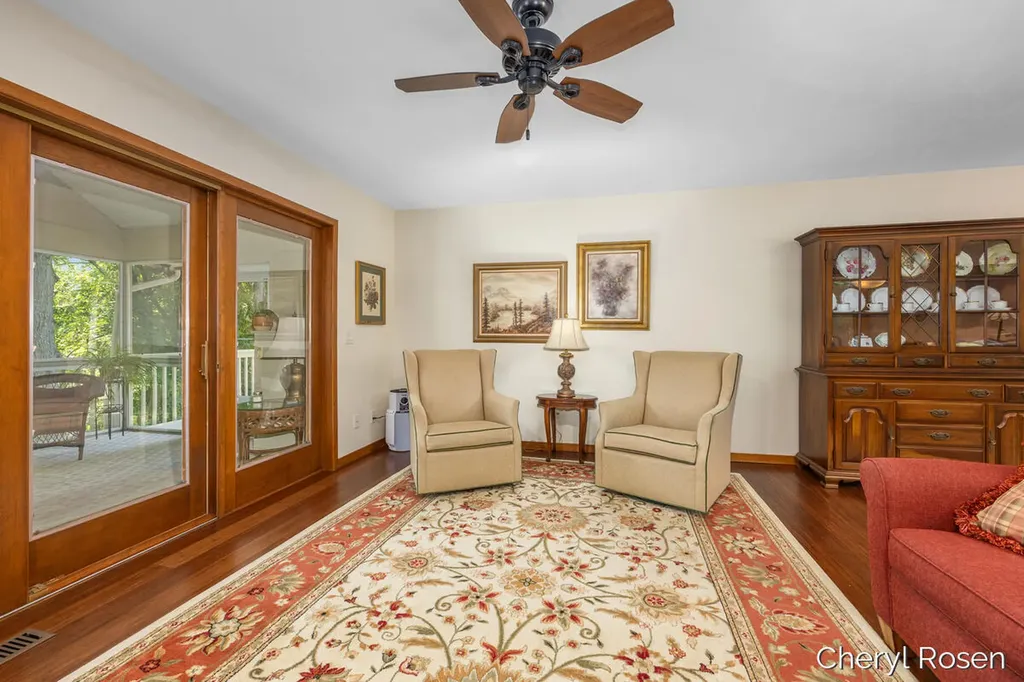 7036 Treetop Lane NE Cannon Township MI 49341