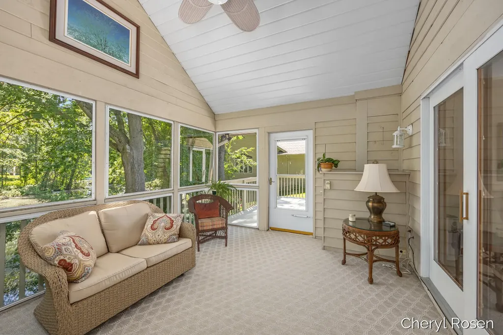 7036 Treetop Lane NE Cannon Township MI 49341