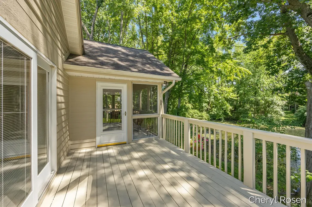 7036 Treetop Lane NE Cannon Township MI 49341