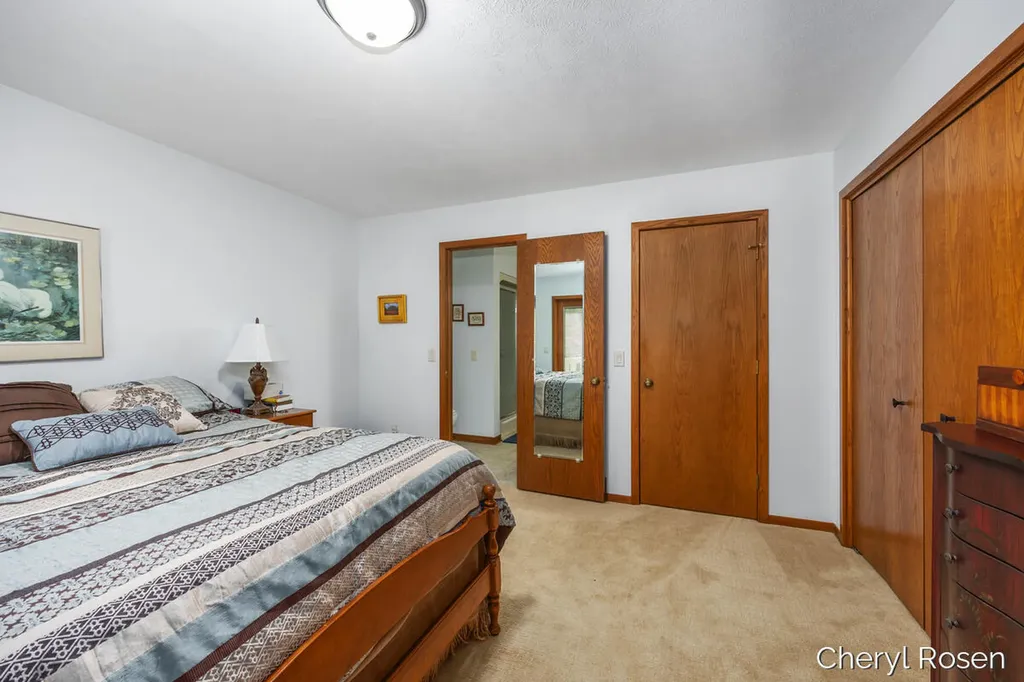7036 Treetop Lane NE Cannon Township MI 49341
