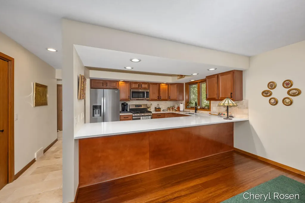 7036 Treetop Lane NE Cannon Township MI 49341