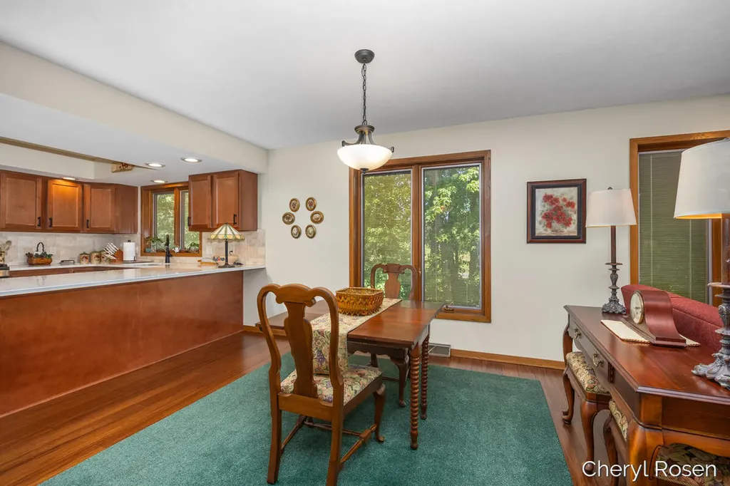 7036 Treetop Lane NE Cannon Township MI 49341