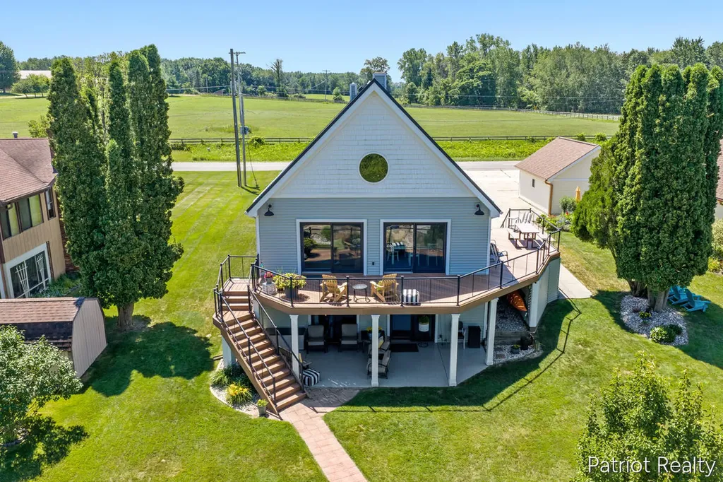 5683 E 92nd Street Croton Township MI 49337